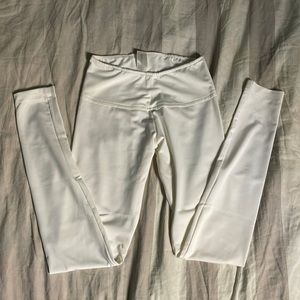 Basic White Leggings